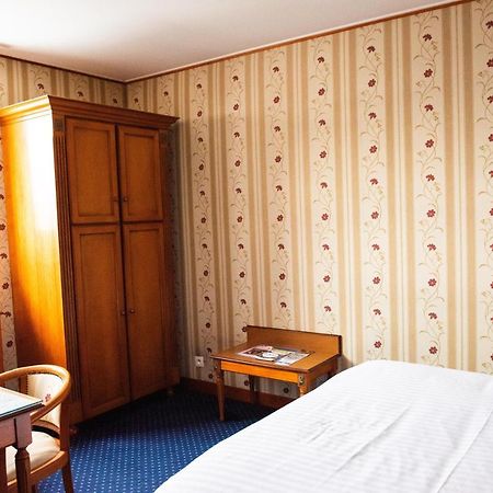 Hotel Jolly Roger Dunkirk Exterior foto